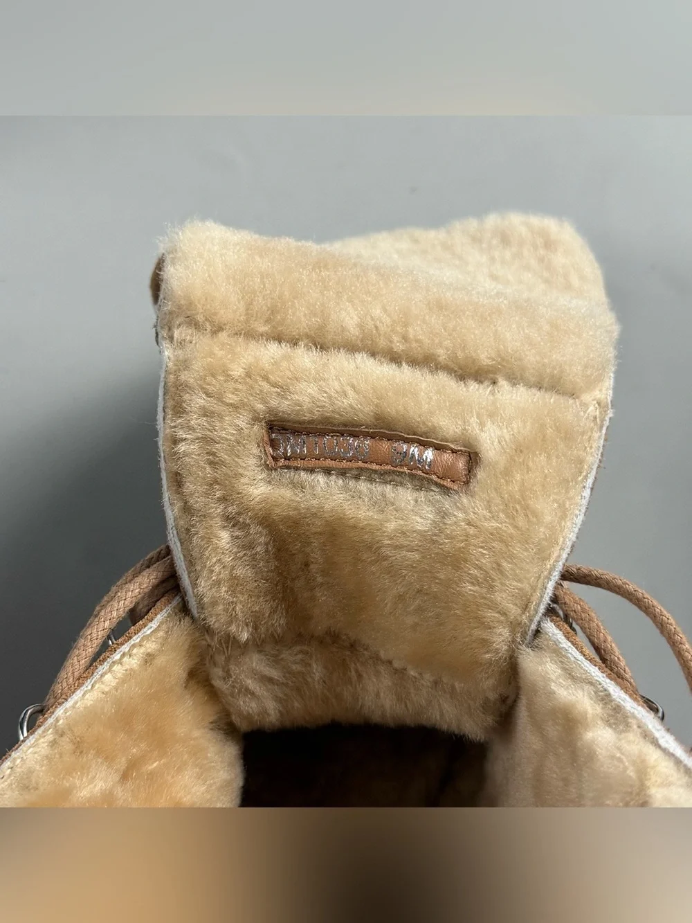 Aquatalia Shearling Lined Suede Wedge Ankle Boots Tan Size 9 Made in Italy